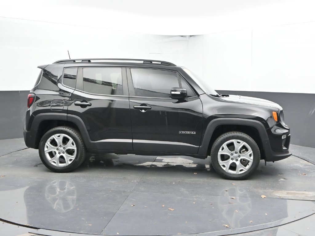 Used 2023 Jeep Renegade Limited w/ Limited Elite Group AWD/4WD image 4