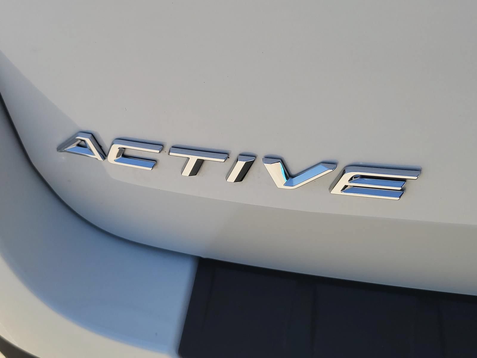 Used 2026 Ford Explorer Active w/ Active Comfort Package RWD image 10