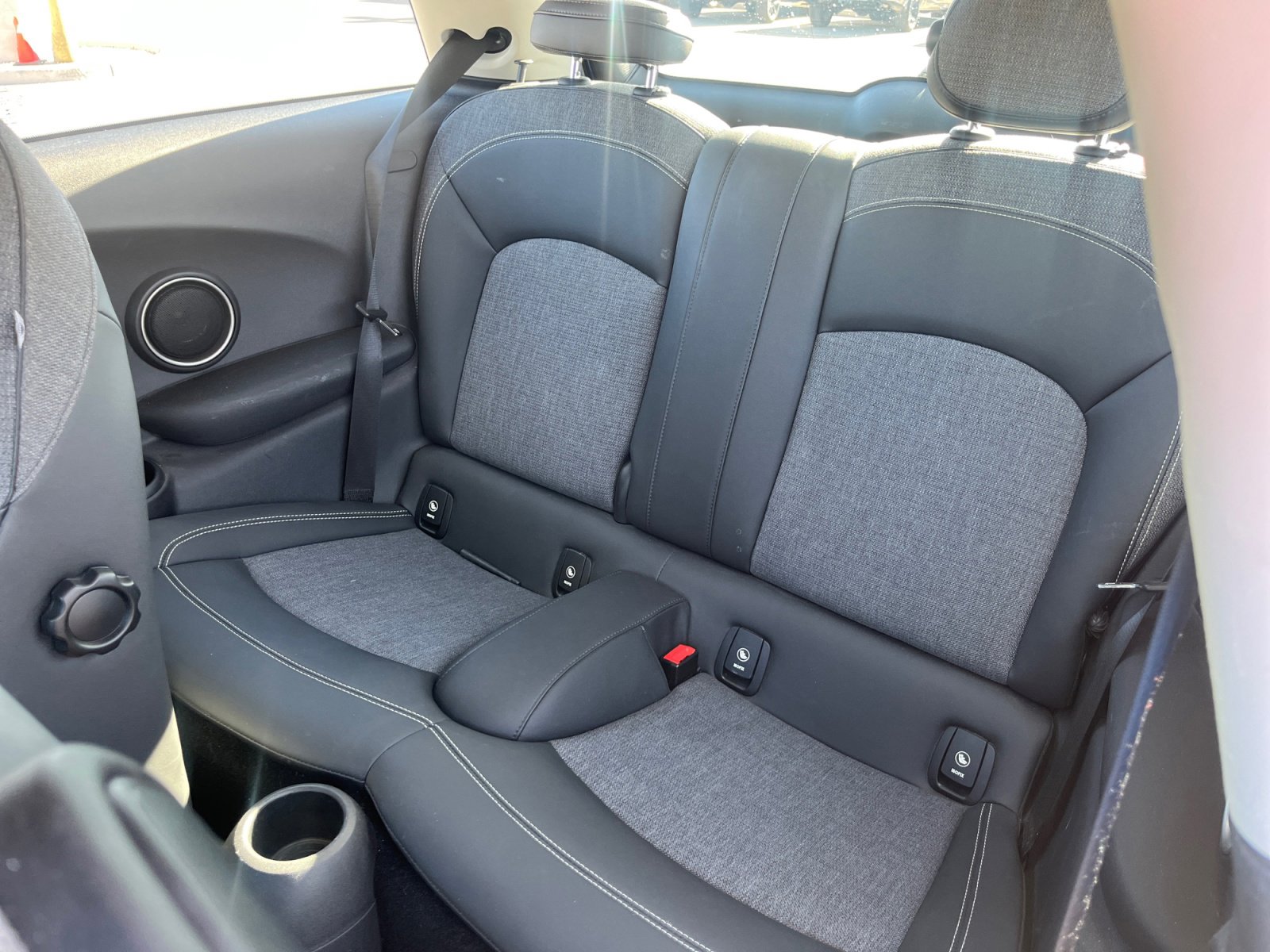 Used 2015 MINI Cooper S image 16