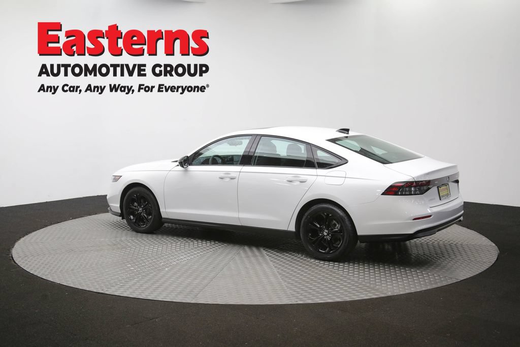 Used 2025 Honda Accord SE image 61