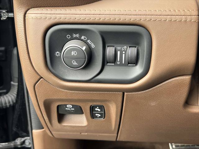 Used 2022 RAM 1500 Limited AWD/4WD image 24