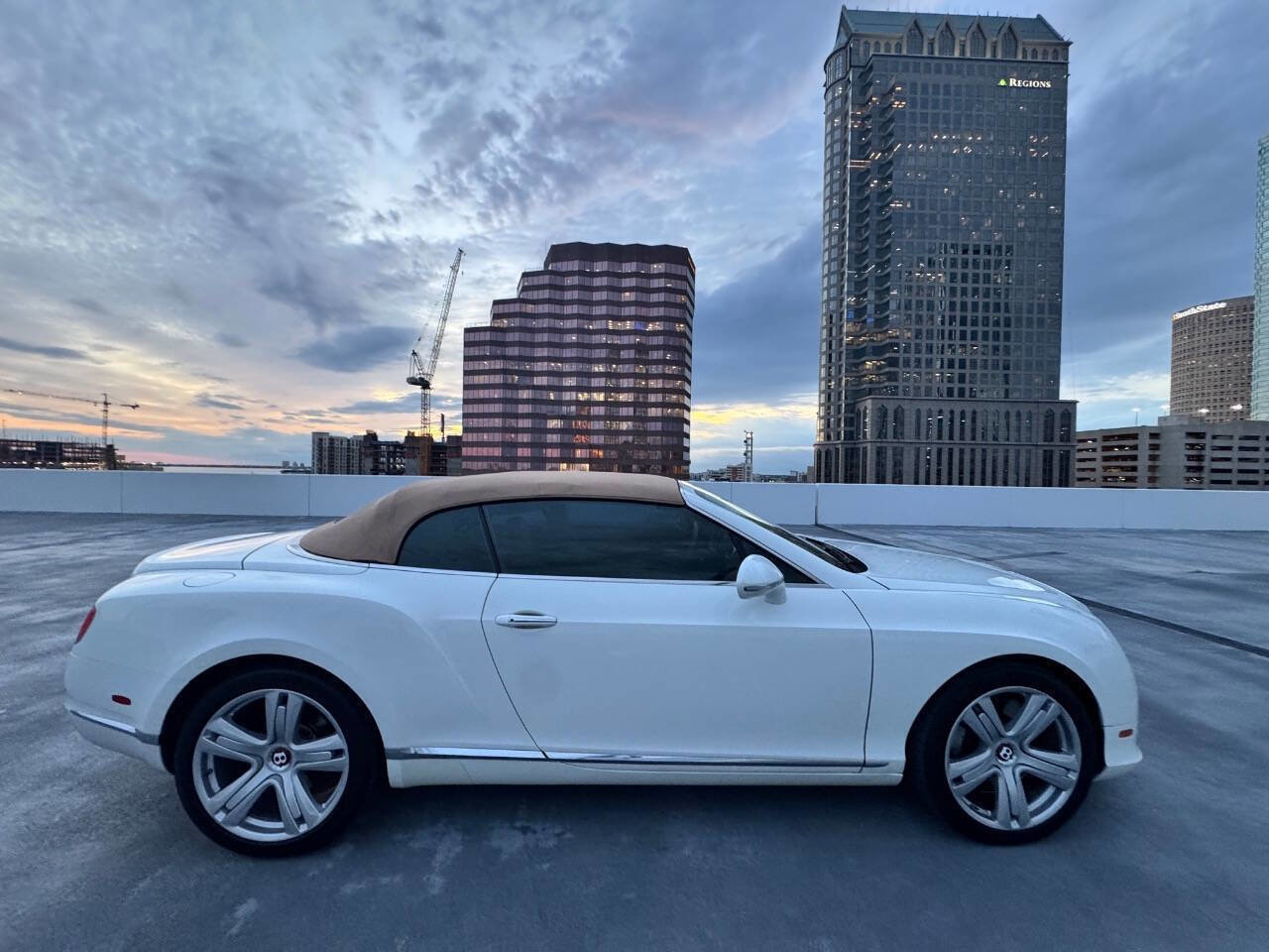 Used 2013 Bentley Continental GT image 9