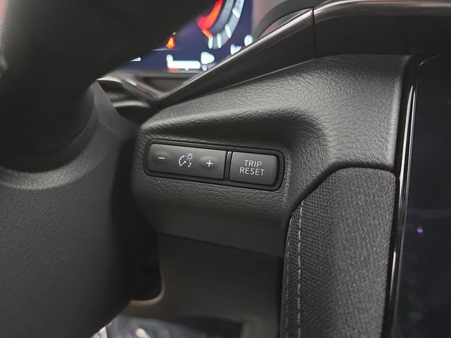 Used 2025 Nissan Z Sport w/ Floor Mat Package RWD image 43