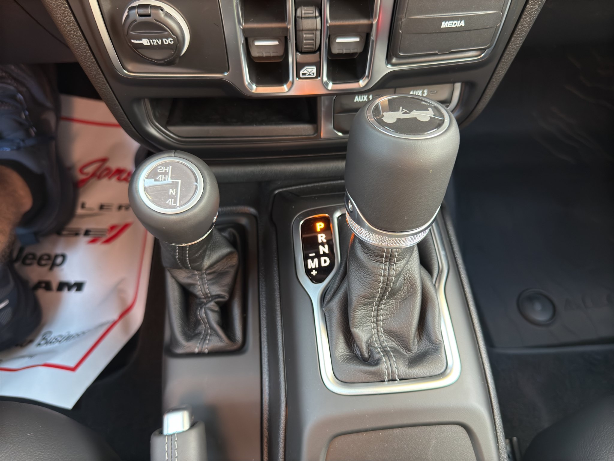 New 2027 Jeep Wrangler Unlimited Sahara AWD/4WD image 25