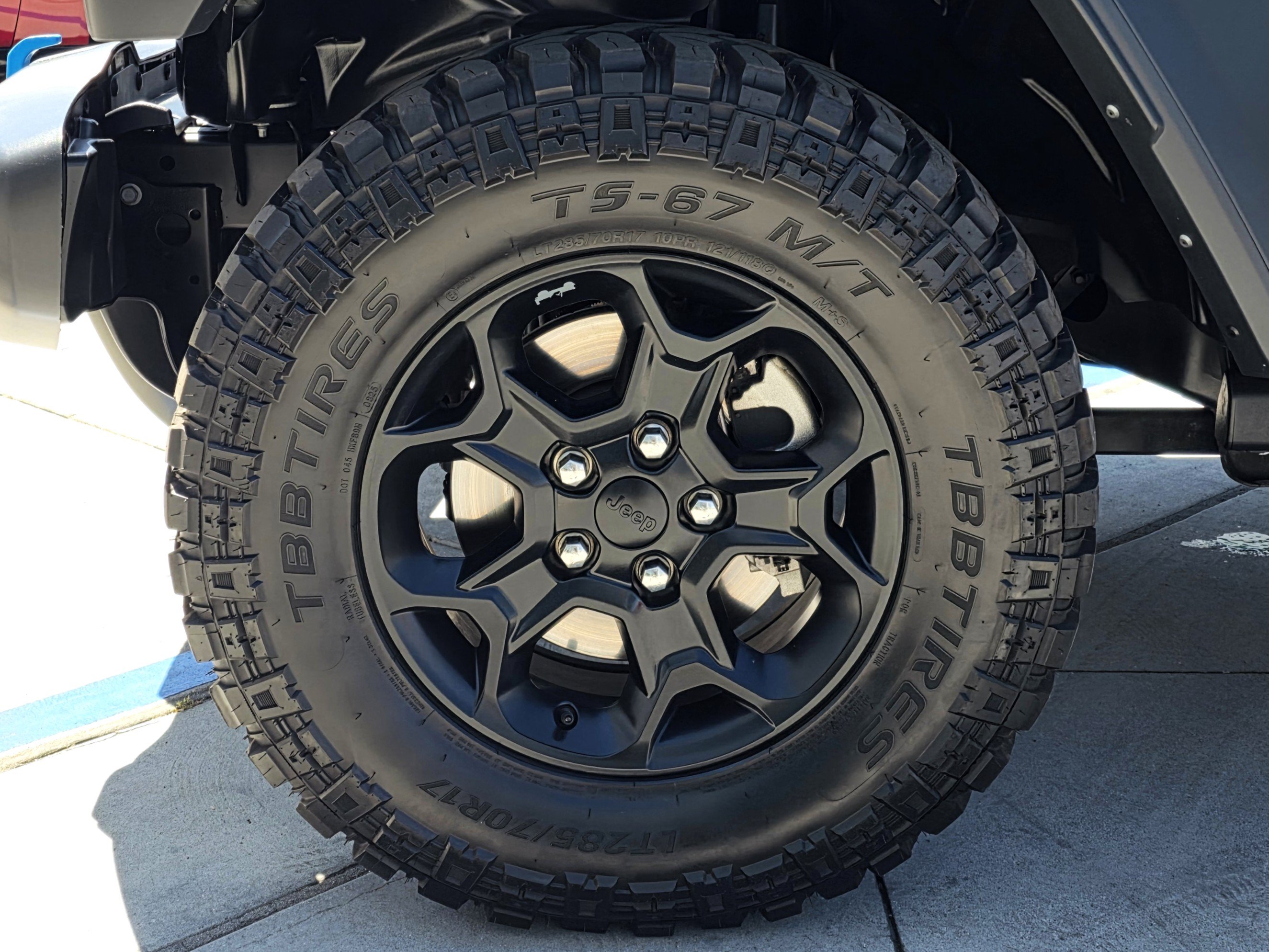 Certified 2023 Jeep Wrangler Unlimited w/ Sun & Screen Package AWD/4WD image 20