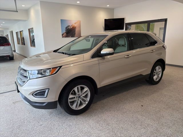 Used 2017 Ford Edge SEL w/ Equipment Group 201A image 3