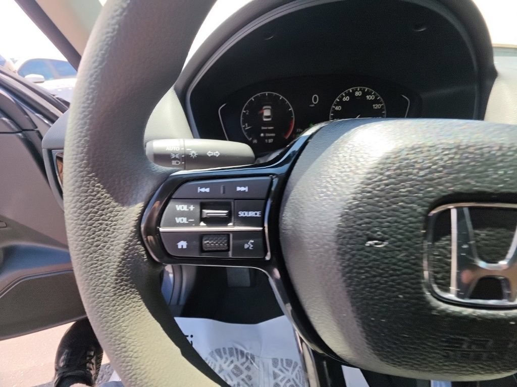 Used 2023 Honda Civic LX image 15
