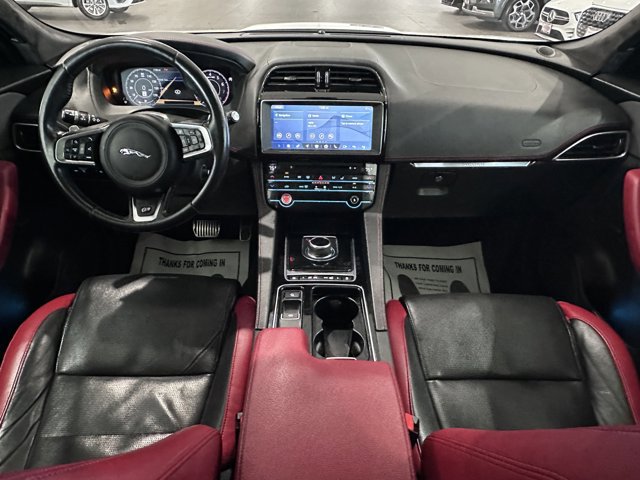 Used 2019 Jaguar F-PACE S image 20