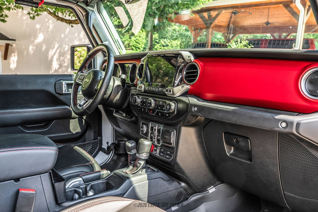 Used 2022 Jeep Gladiator Rubicon w/ LED Lighting Group AWD/4WD image 88