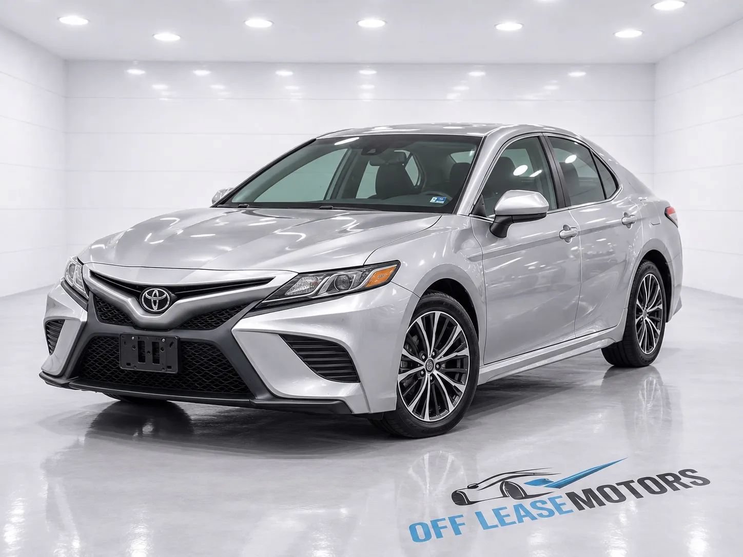 Used 2018 Toyota Camry SE w/ Protection Package (Q2)