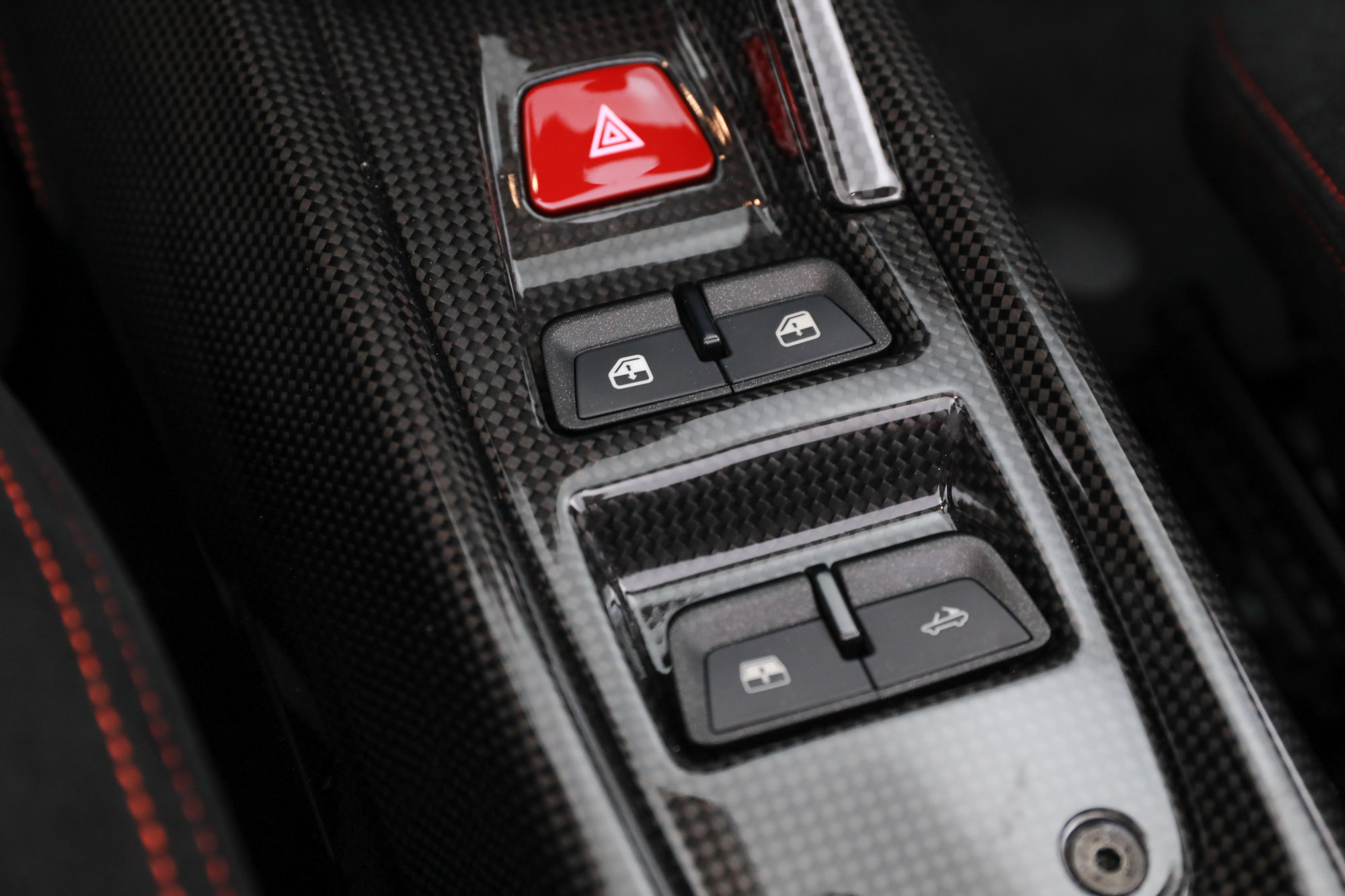 Certified 2020 Ferrari 488 Pista Spider RWD image 32
