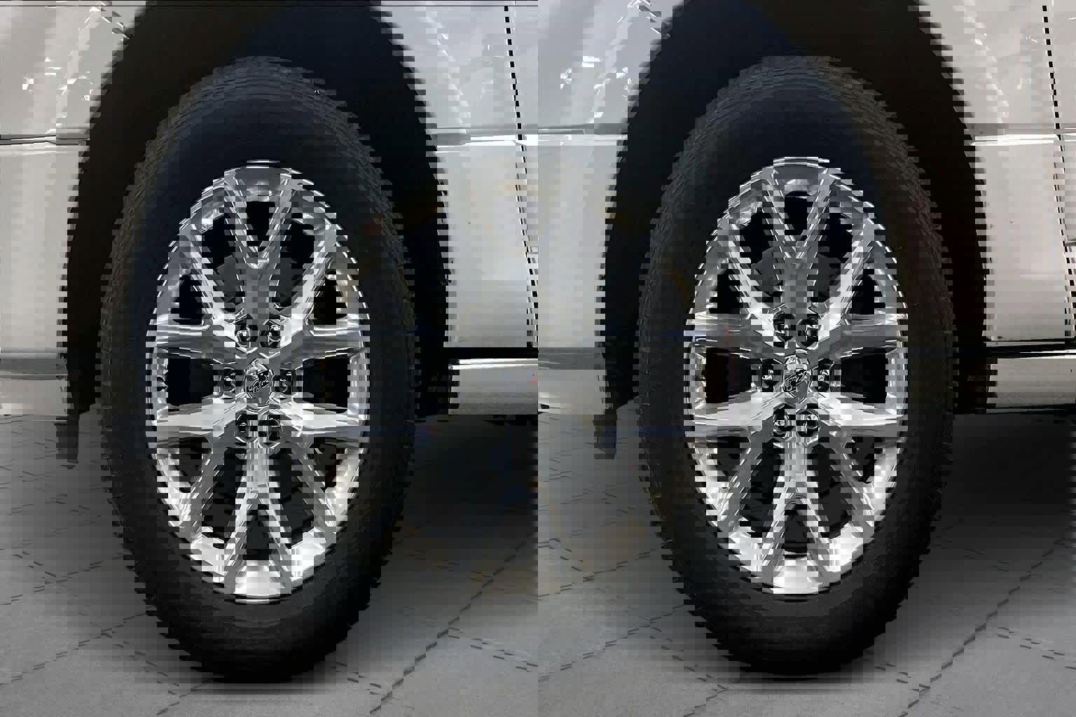 Used 2017 Ford Expedition EL Limited w/ Equipment Group 301A image 10