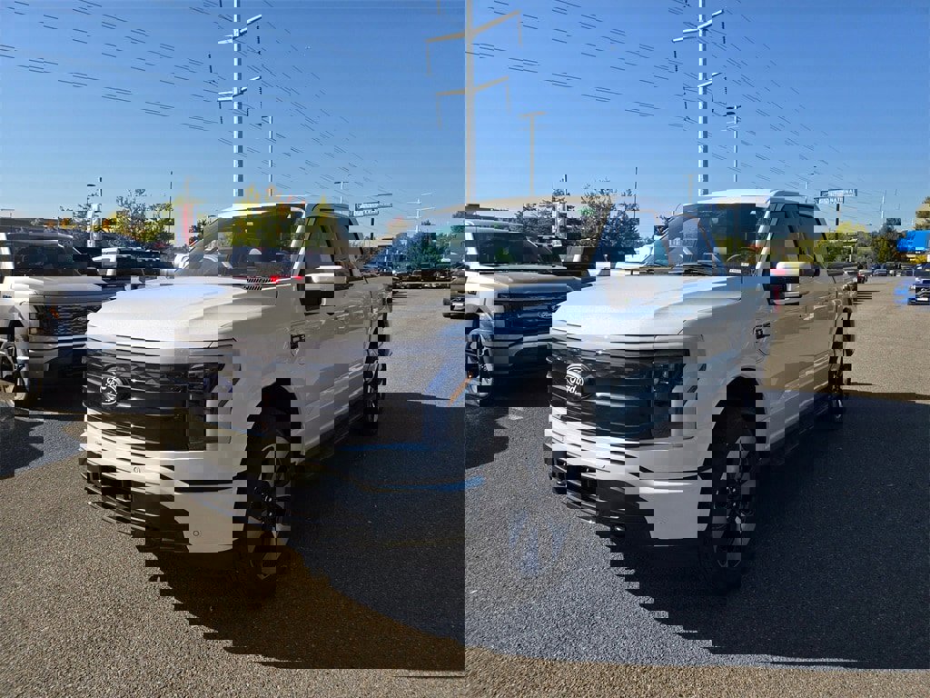 New 2025 Ford F150 Lightning Platinum