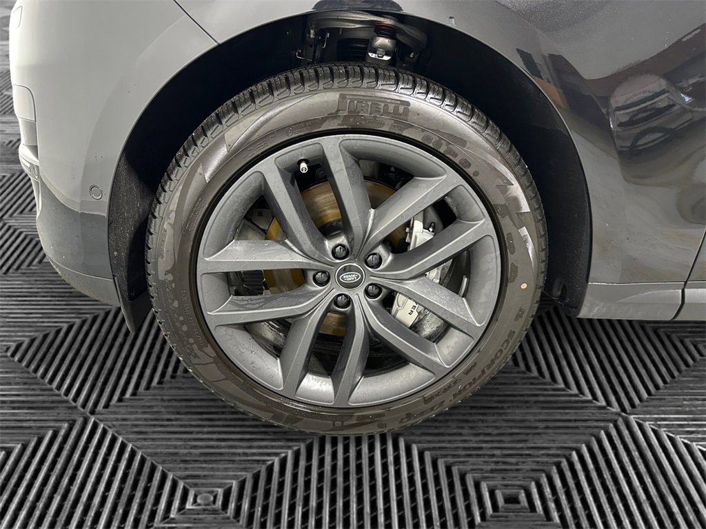 New 2025 Land Rover Range Rover Sport SE image 14