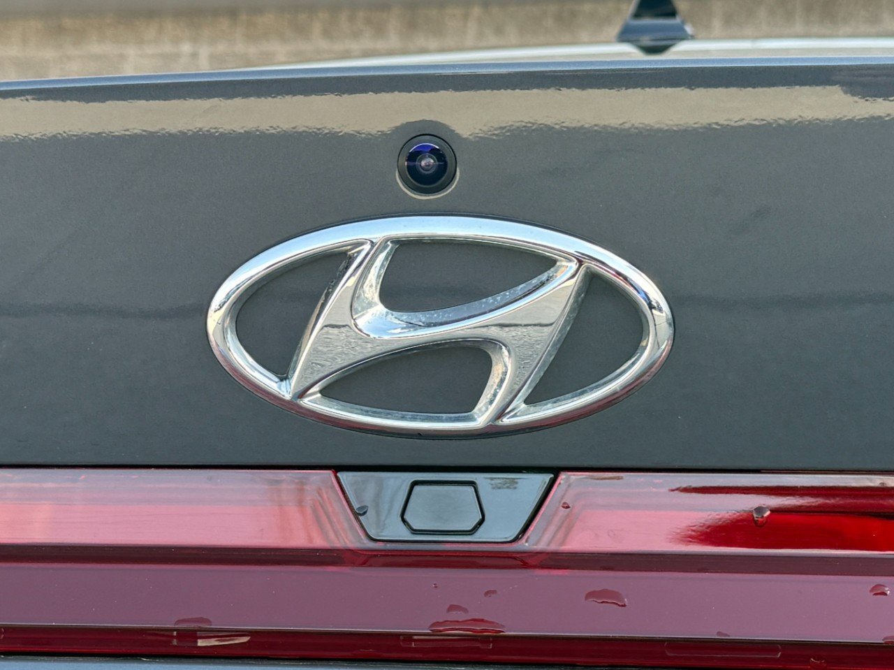 Used 2023 Hyundai Elantra SEL w/ Cargo Package image 12