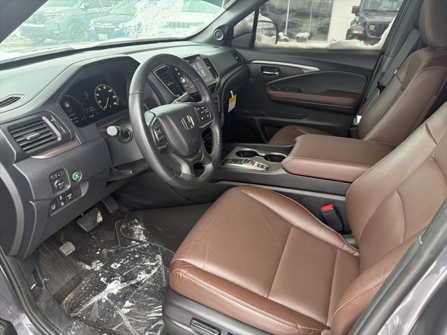 Used 2025 Honda Ridgeline RTL image 4