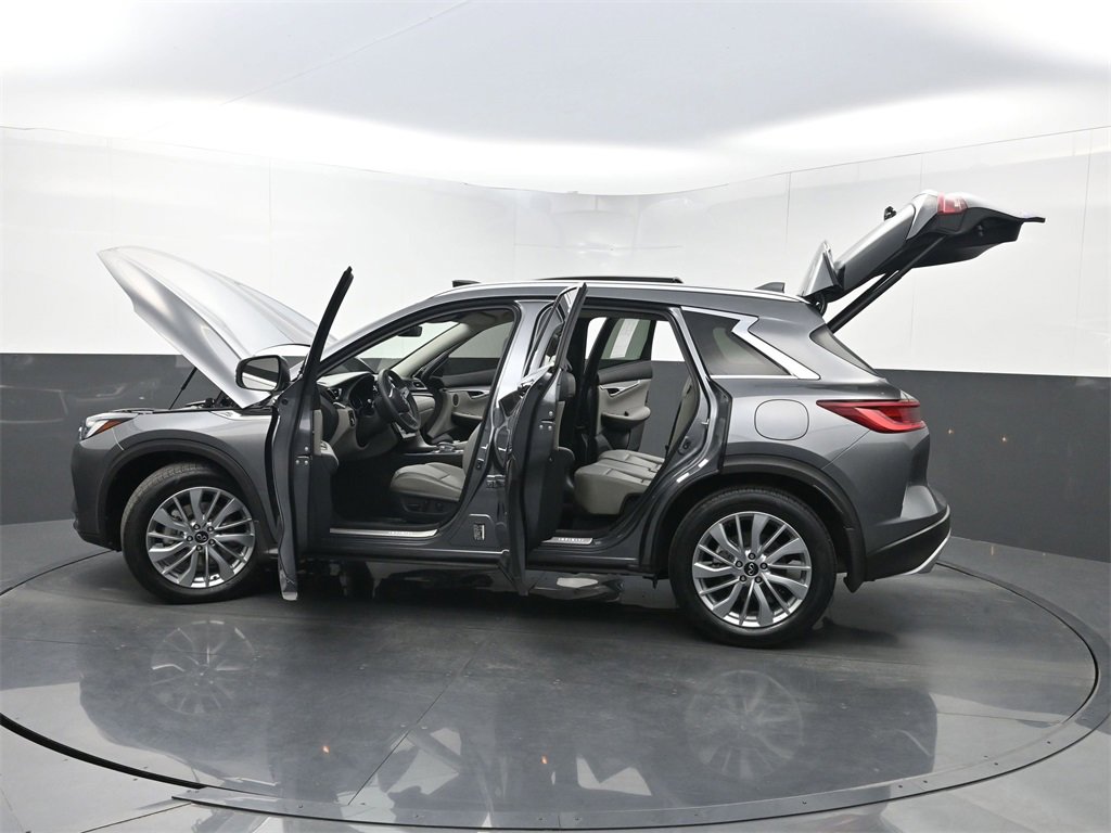 Used 2023 INFINITI QX50 Luxe image 37