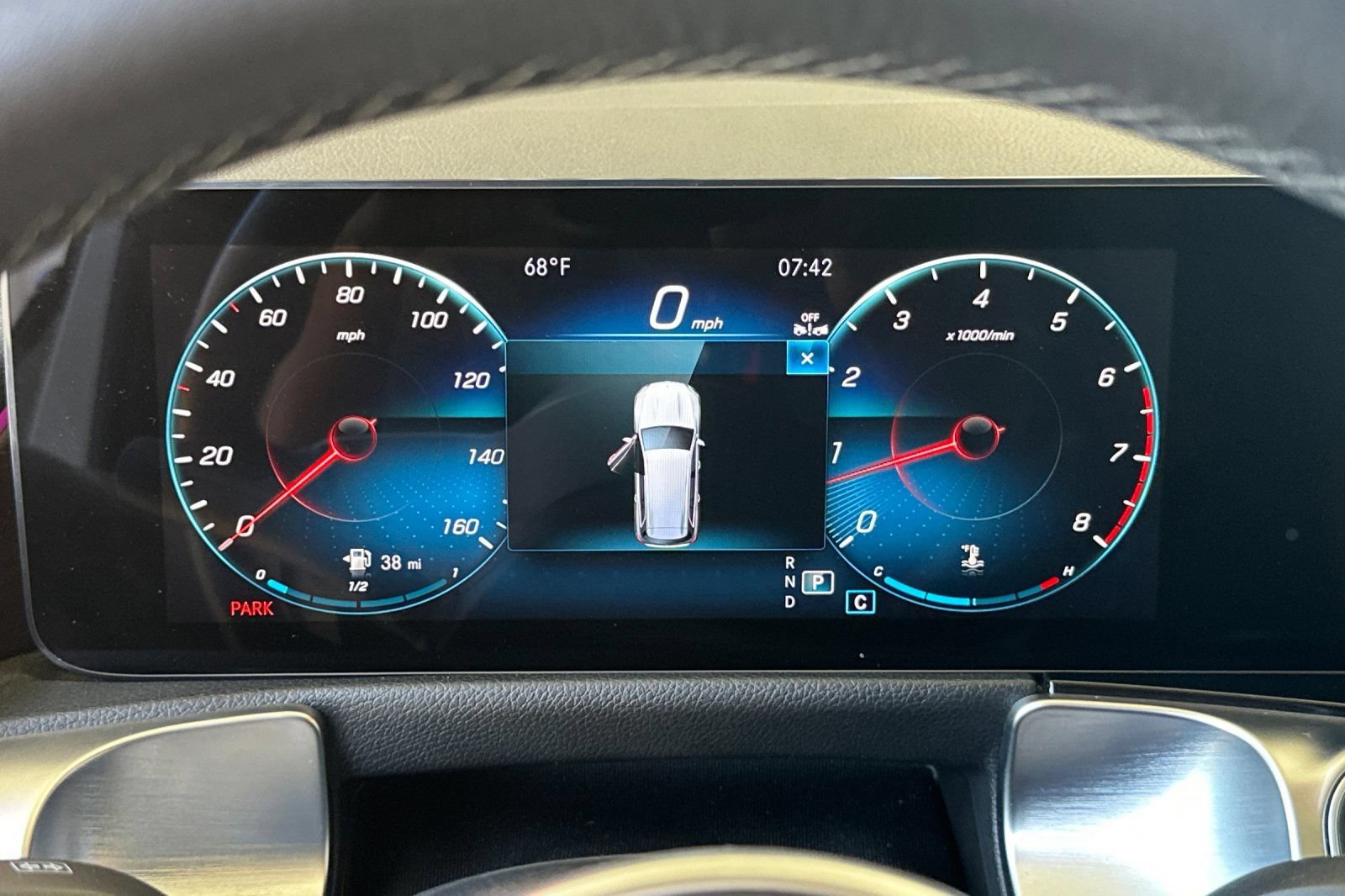 Certified 2023 Mercedes-Benz GLB 250 4MATIC image 34