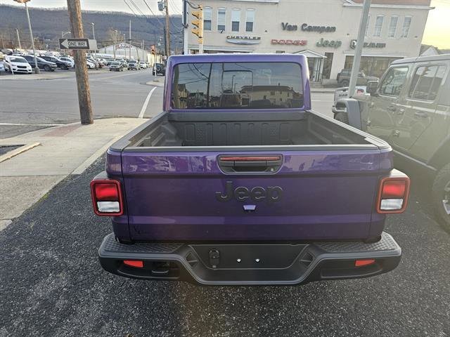 New 2026 Jeep Gladiator Sport image 5