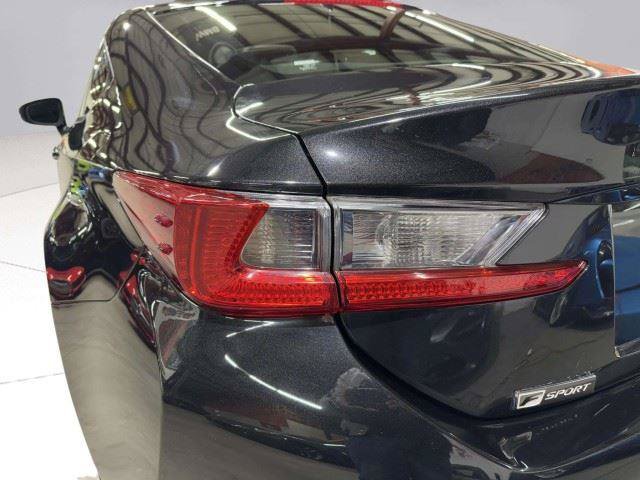 Used 2018 Lexus RC 300 AWD image 14