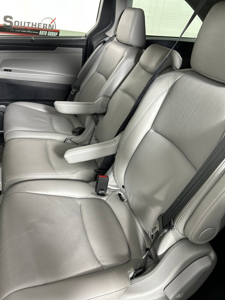 Used 2024 Honda Odyssey EX-L image 14
