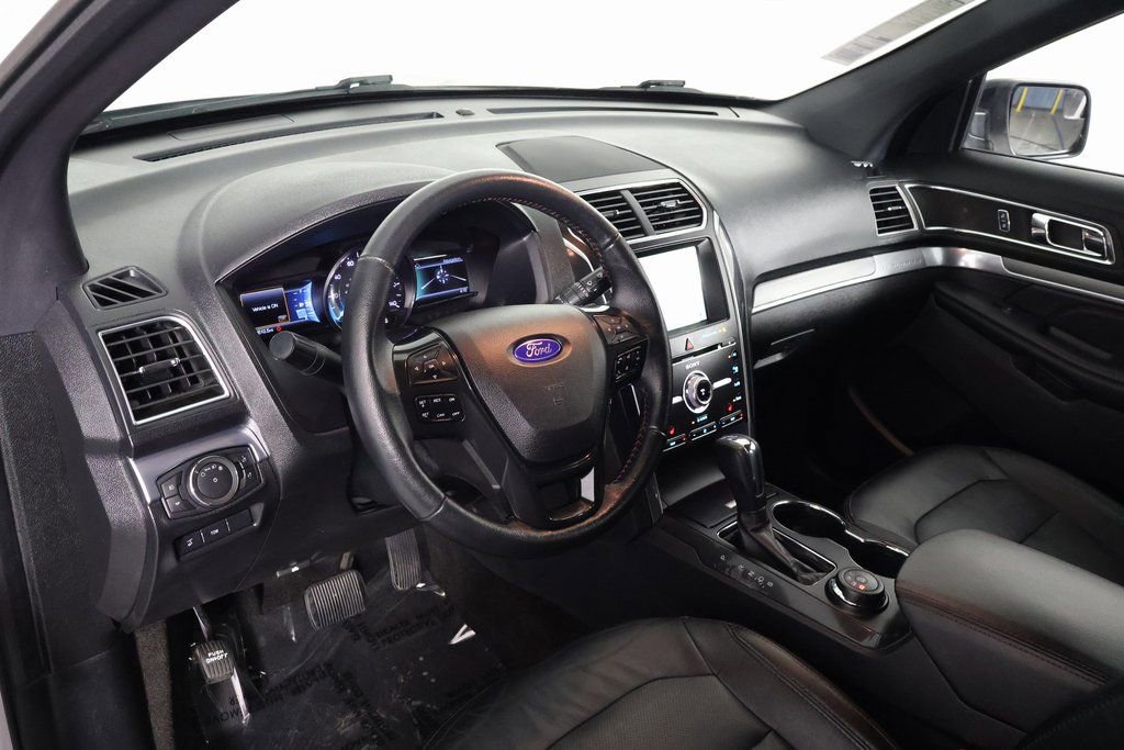 Used 2018 Ford Explorer Sport image 7