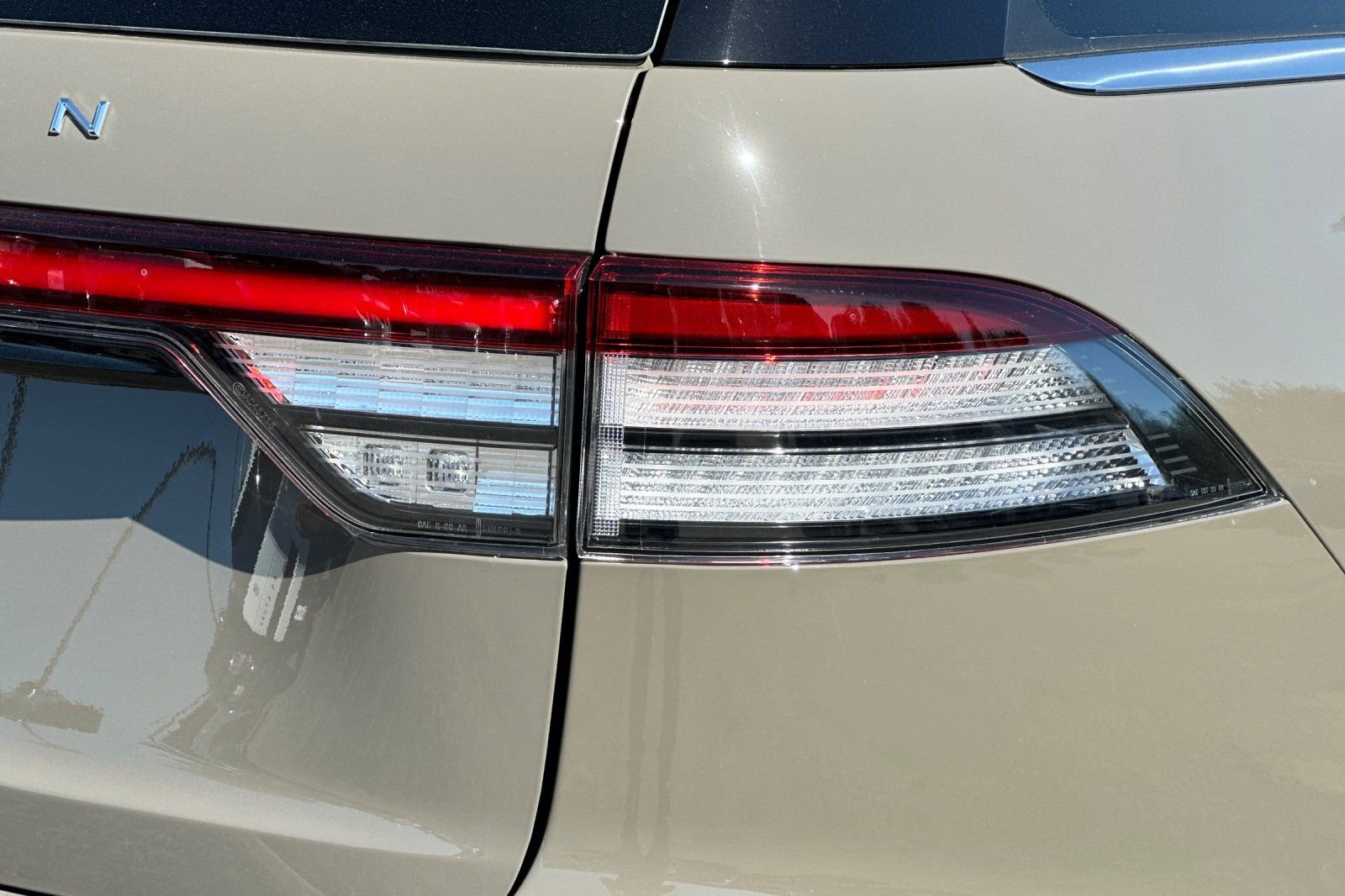 New 2025 Lincoln Aviator Reserve w/ Equipment Group 201A image 27