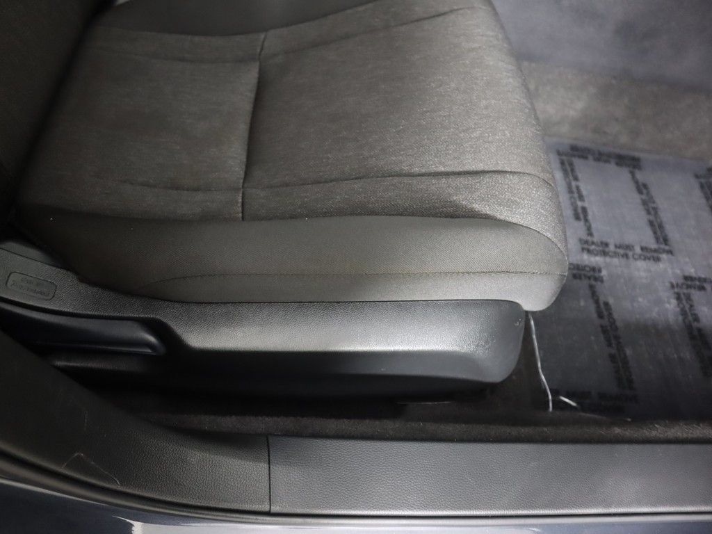 Used 2023 Honda Accord LX image 28