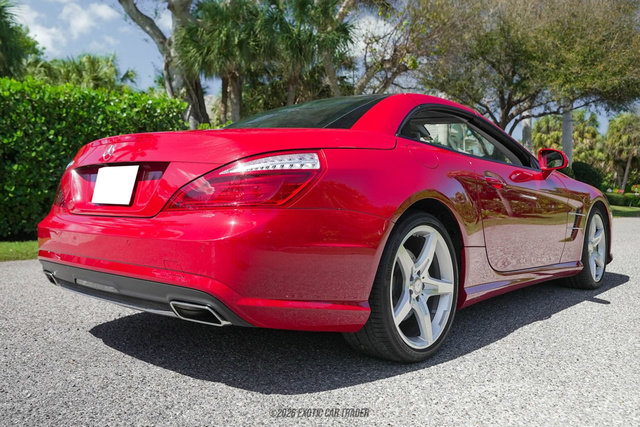 Used 2013 Mercedes-Benz SL 550 image 20