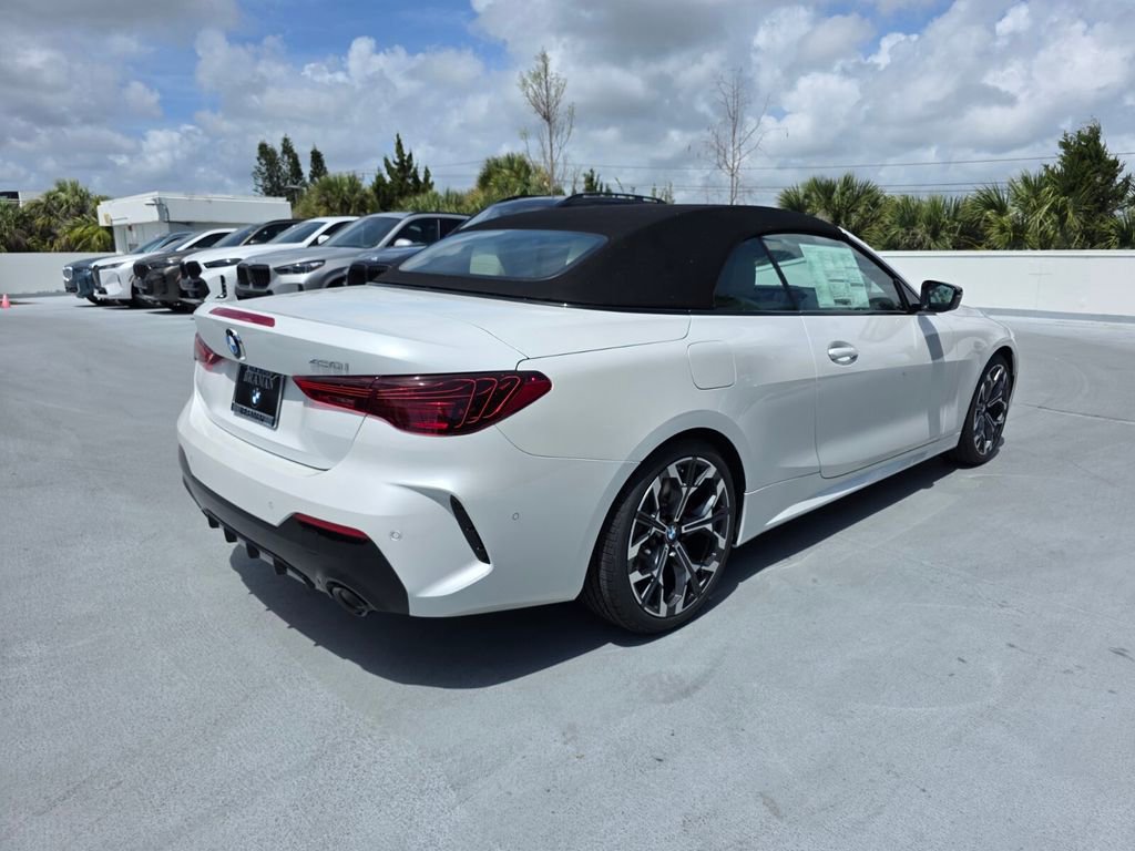 New 2026 BMW 430i Convertible w/ M Sport Package image 17
