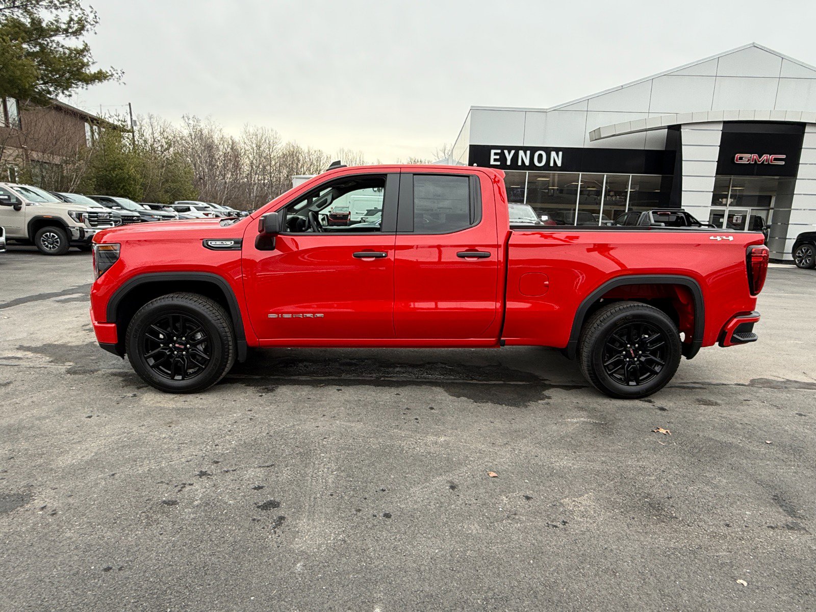 New 2026 GMC Sierra 1500 Pro w/ Graphite Edition AWD/4WD image 2