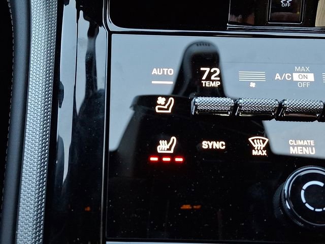 New 2025 Porsche Panamera 4 image 20