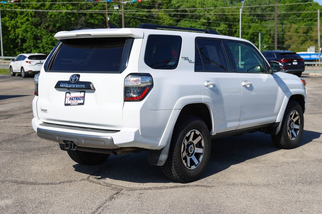 Used 2021 Toyota 4Runner TRD Off-Road Premium AWD/4WD image 3
