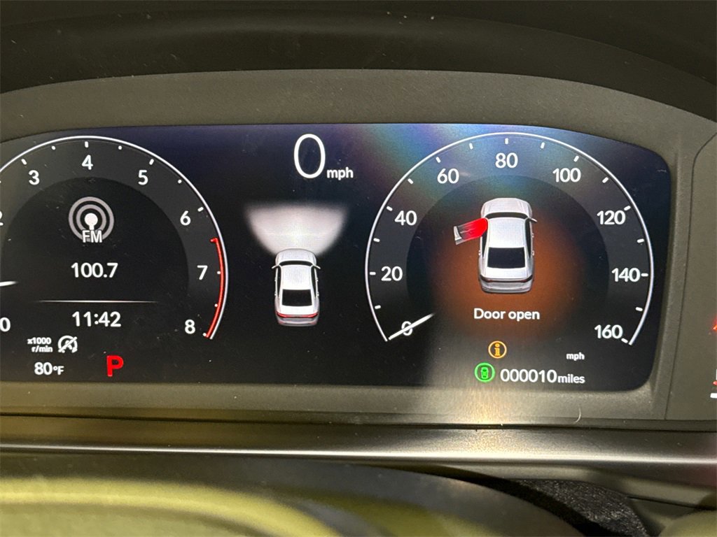 New 2025 Honda Accord SE image 30