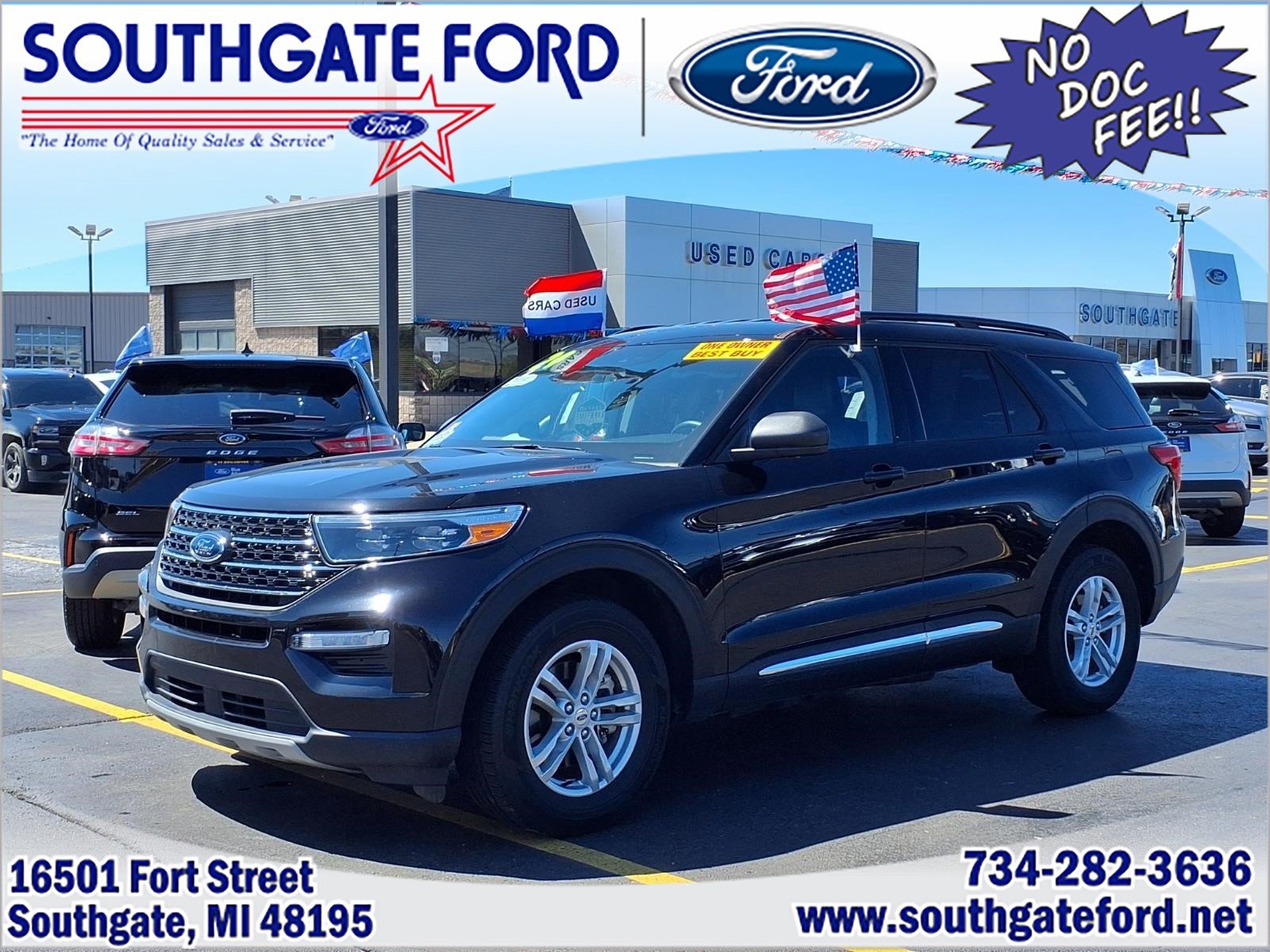 Used 2024 Ford Explorer XLT w/ Equipment Group 202A AWD/4WD image 1