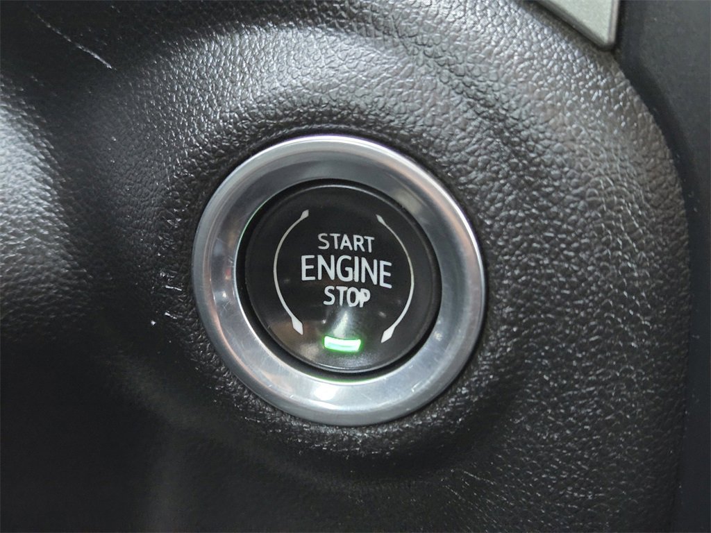 Used 2021 Chevrolet Silverado 3500 LT image 24