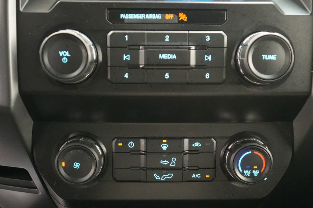 Used 2019 Ford F150 XLT AWD/4WD image 31