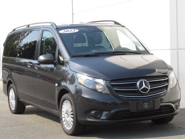 Used 2023 Mercedes-Benz Metris Passenger image 2