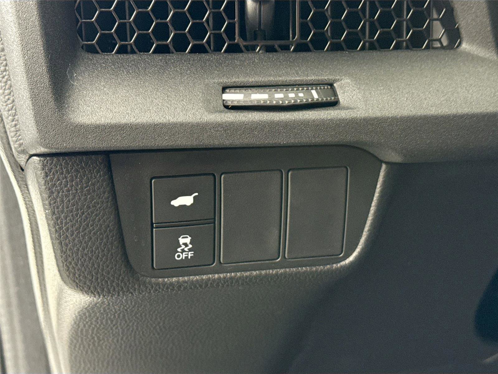 Used 2025 Honda CR-V Sport-L image 15