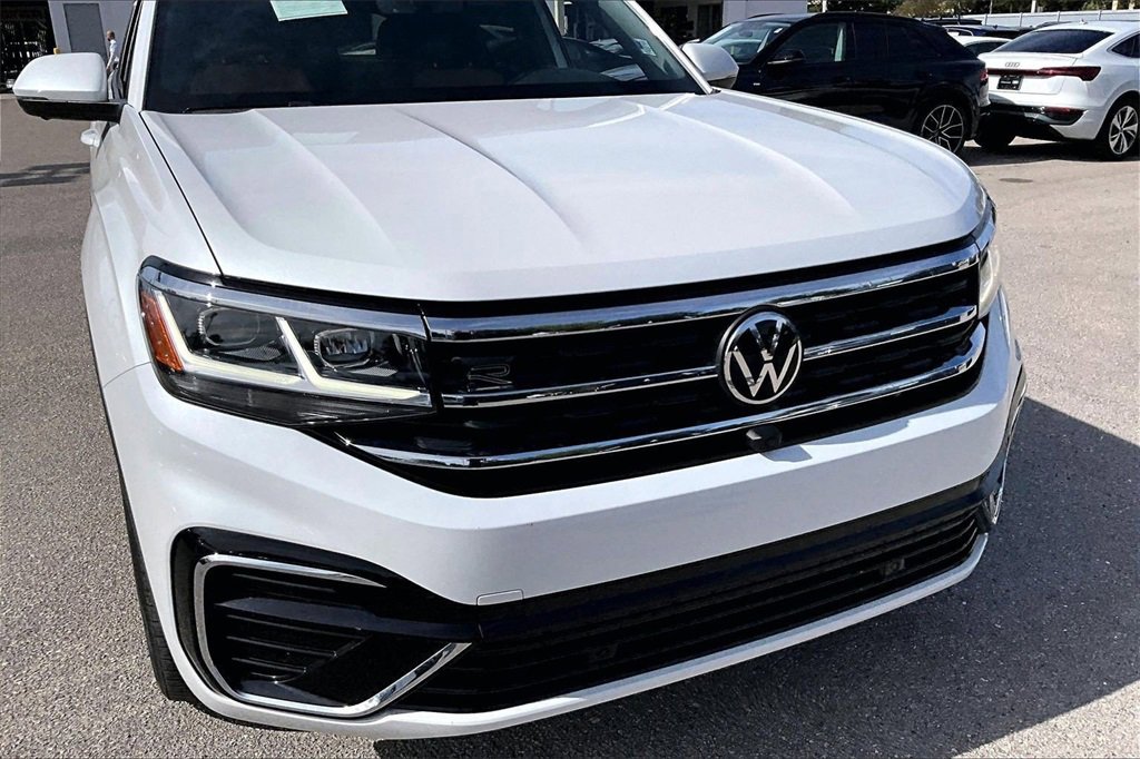 Certified 2023 Volkswagen Atlas Cross Sport SEL Premium R-Line image 11