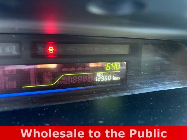 Used 2012 Toyota Prius V Five FWD image 16