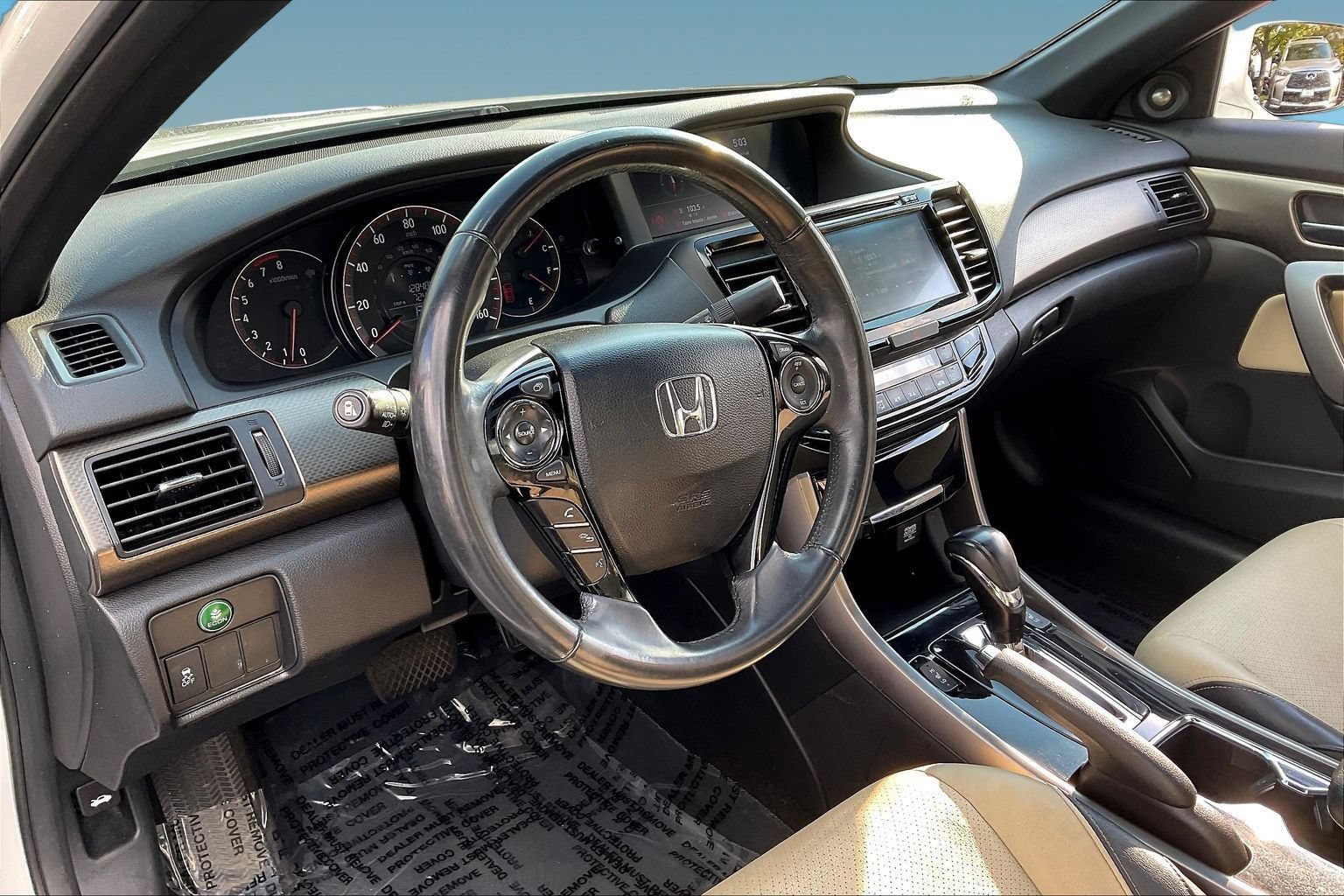 Used 2017 Honda Accord EX-L image 16