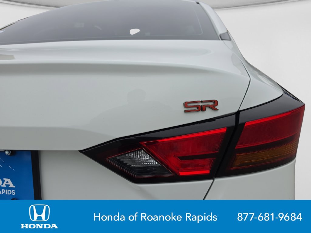 Used 2023 Nissan Altima 2.5 SR FWD image 31