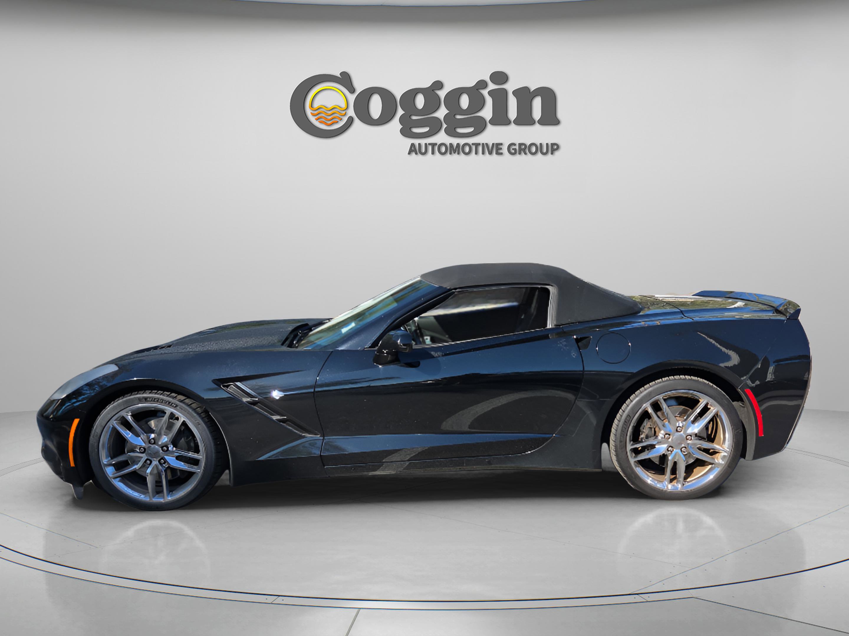 Used 2016 Chevrolet Corvette Stingray Convertible w/ 2LT Preferred Equipment Group image 2