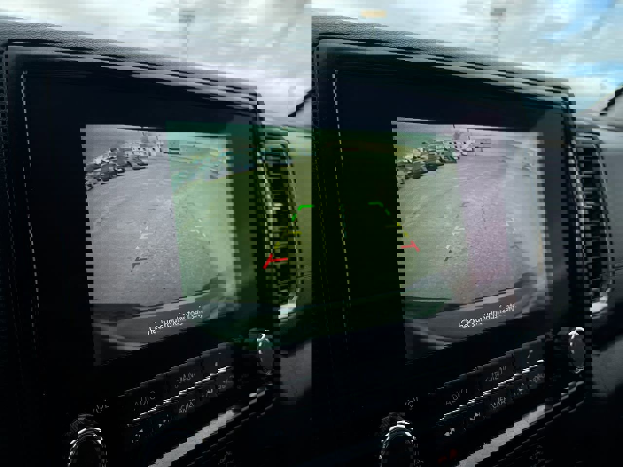 Used 2024 Nissan Frontier SV w/ SV Convenience Package image 38