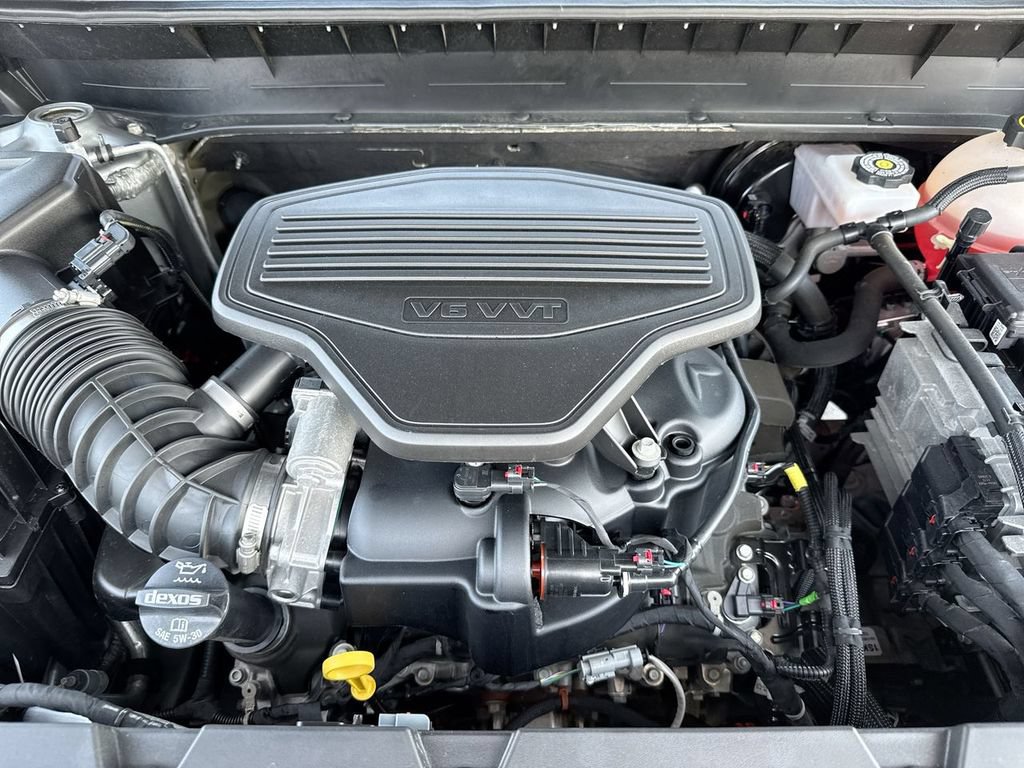 Used 2023 GMC Acadia SLT w/ Elevation Edition AWD/4WD image 27