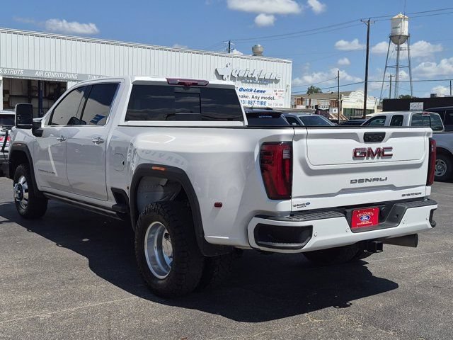 Used 2024 GMC Sierra 3500 Denali w/ Denali Reserve Package AWD/4WD image 4