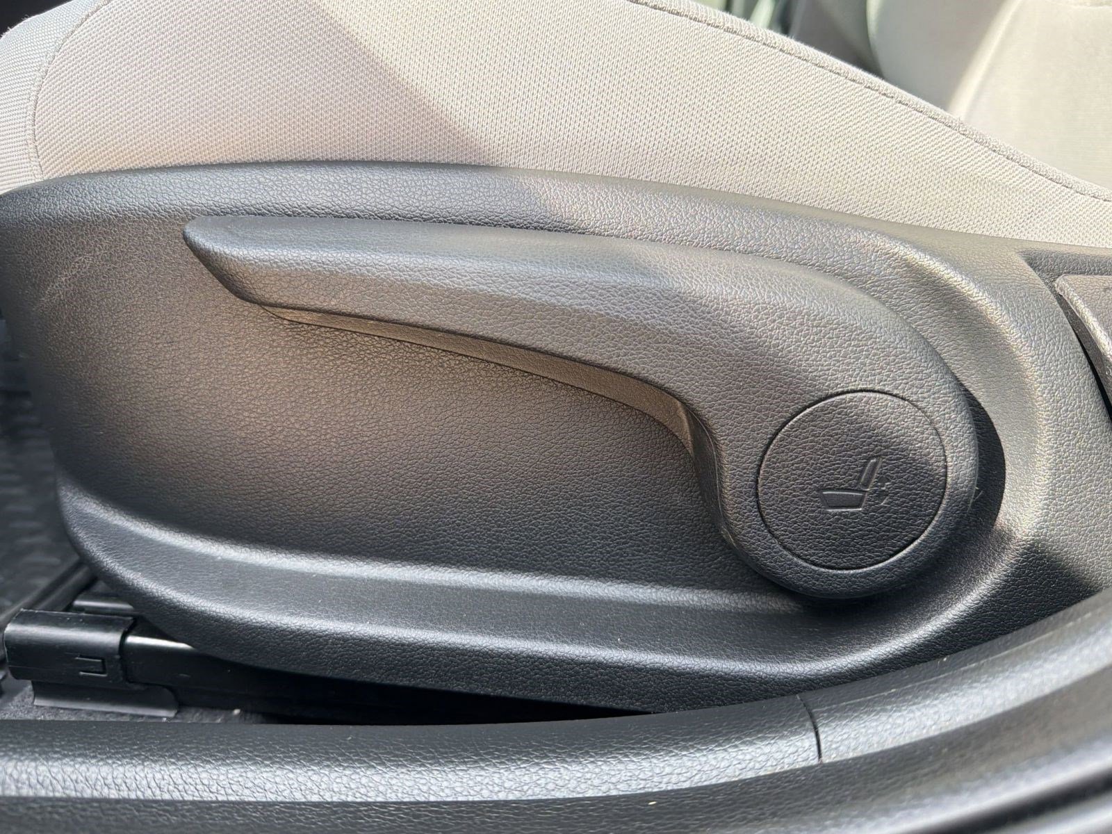 Used 2023 Kia Rio S image 12