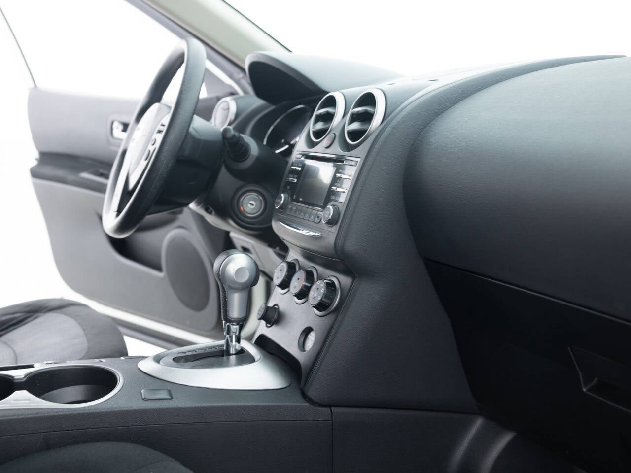 Used 2013 Nissan Rogue S w/ Special Edition Pkg image 27