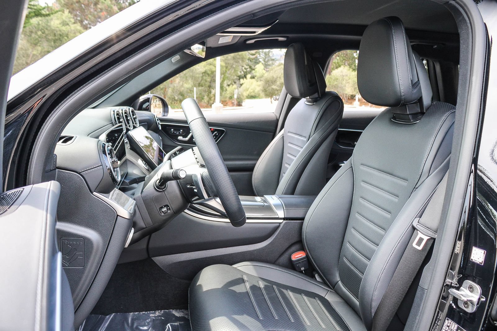 Certified 2026 Mercedes-Benz GLC 300 4MATIC image 18